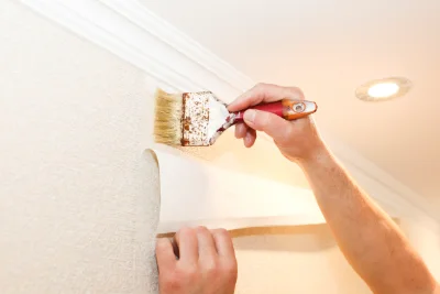 Pose de papier peint à Fraquelfing — revêtements muraux et toiles de verre